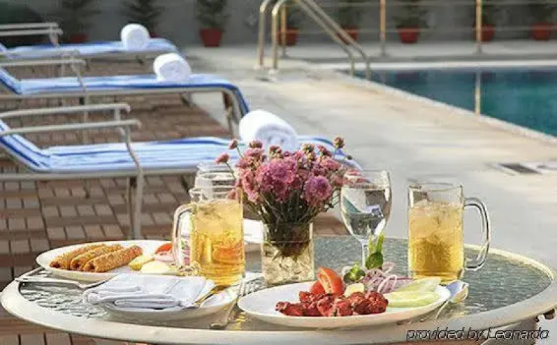 Goroomgo Amit Guest House Tagore Park
