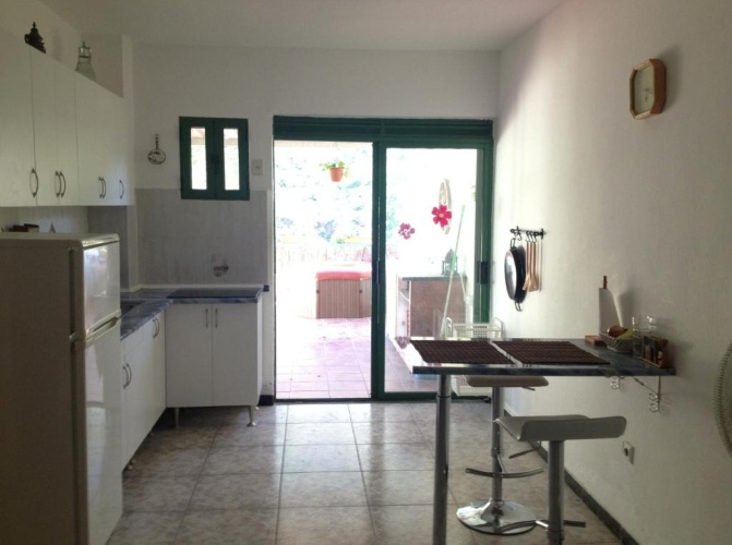 2 Bedrooms Cottage