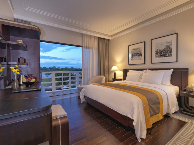 Azerai La Residence Hue