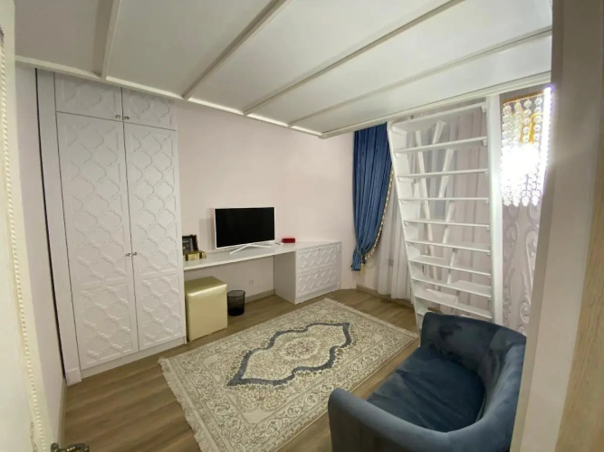 Hostel Dombra