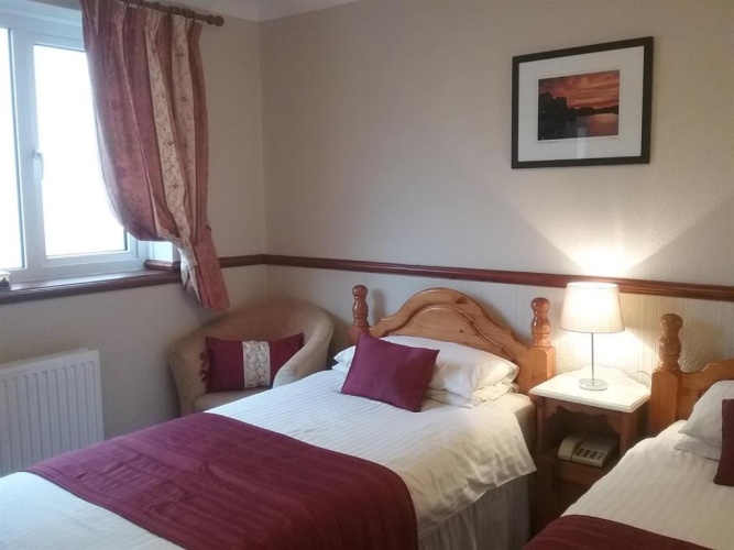 Standard Twin room