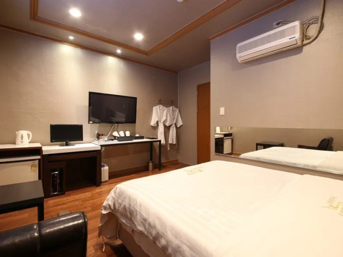 Nonhyeon Cozy Hotel