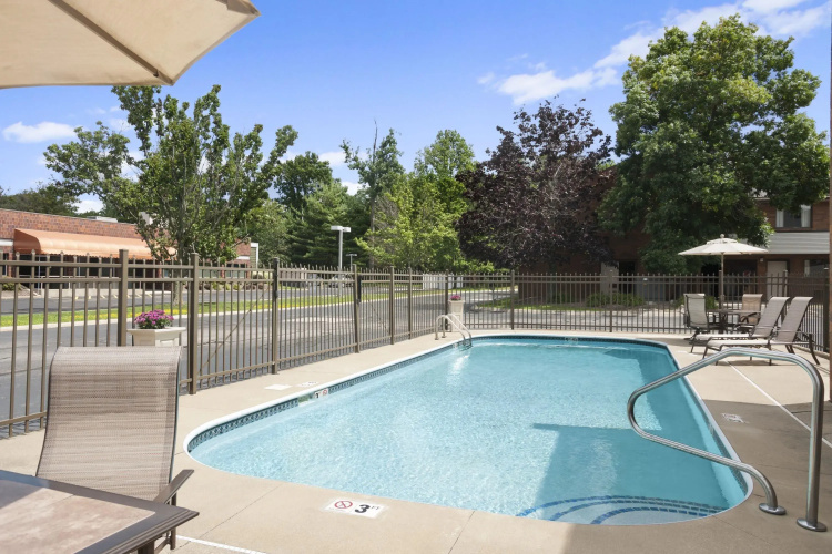 Super 8 Beachwood Cleveland Area