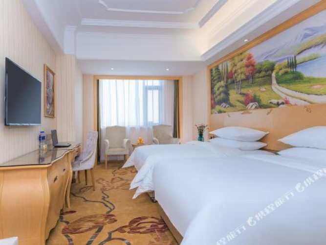 Deluxe Double Suite