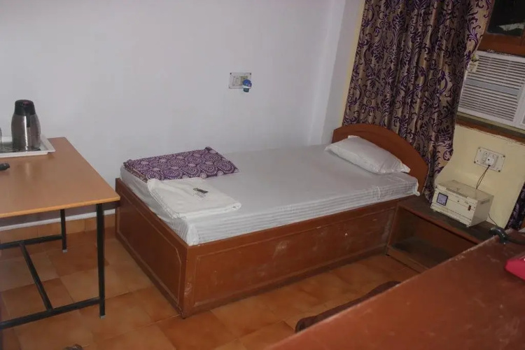 Hotel Kanishka