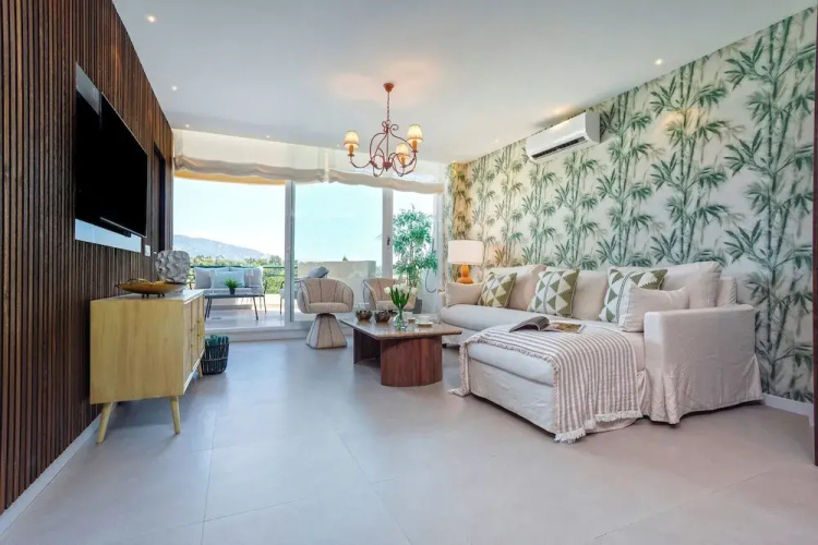 Amazing 3BD apt and Pool. Señorío de Aloha