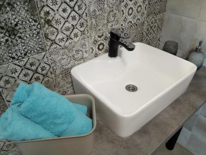 2 Bedrooms Cottage