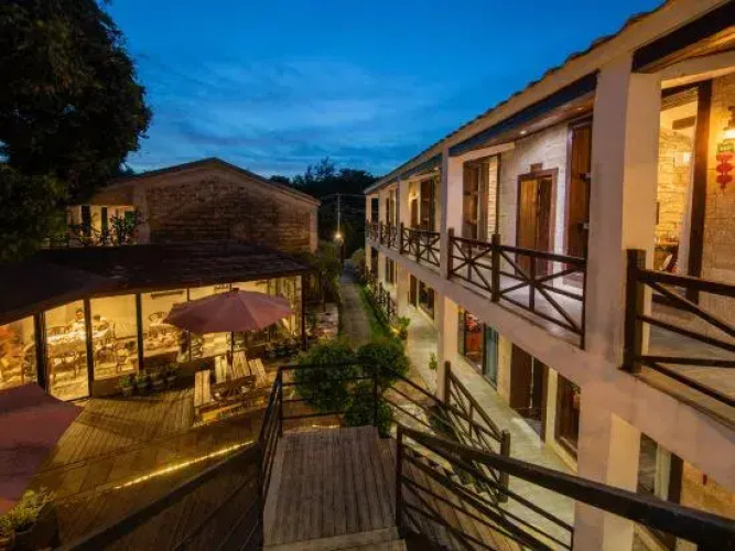 Congqianman Hostel