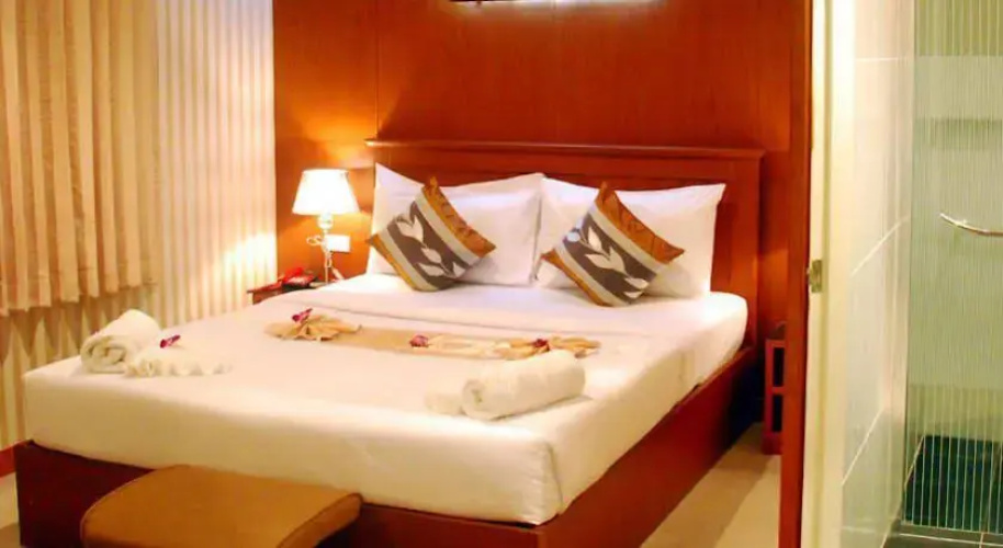 Palm Beach Hotel