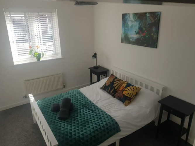 Cherry Tree, Centrally Located Warrington Town Centre