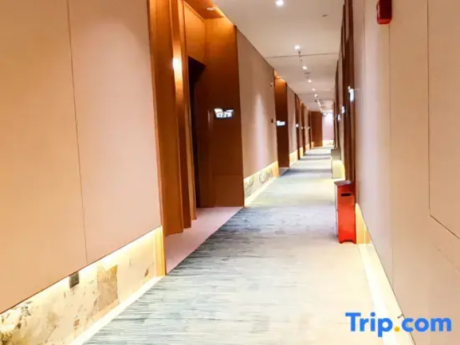 Platinum Joy Smart Hotel