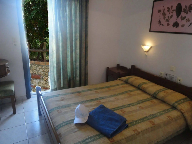 Iliostasi Beach Apartments