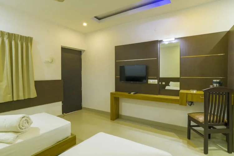 Grand room