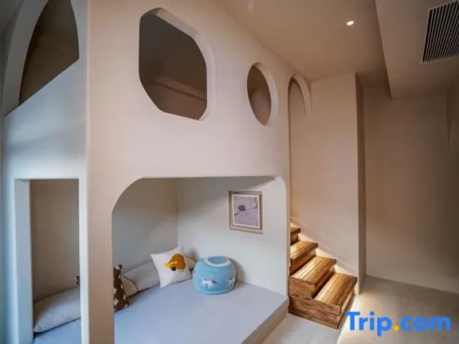 Standard Family room