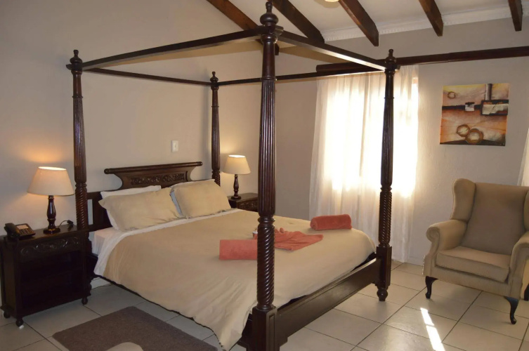 Floreat Riverside Lodge