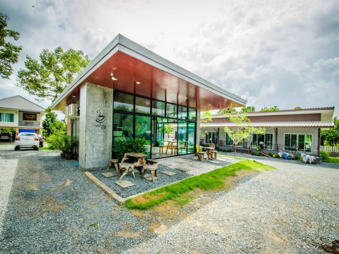 BanSuan Intra Resort
