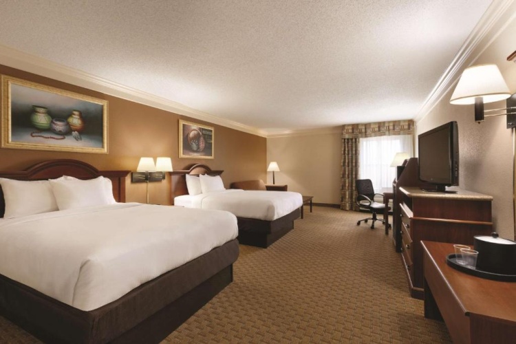 Standard Quadruple room