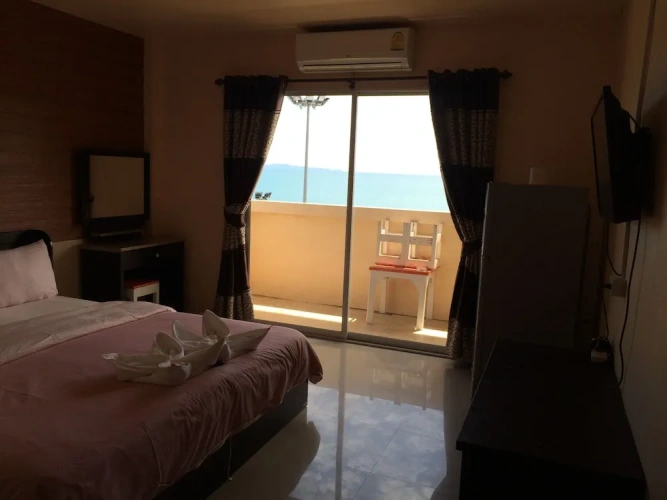Superior room with balcony and with sea view
