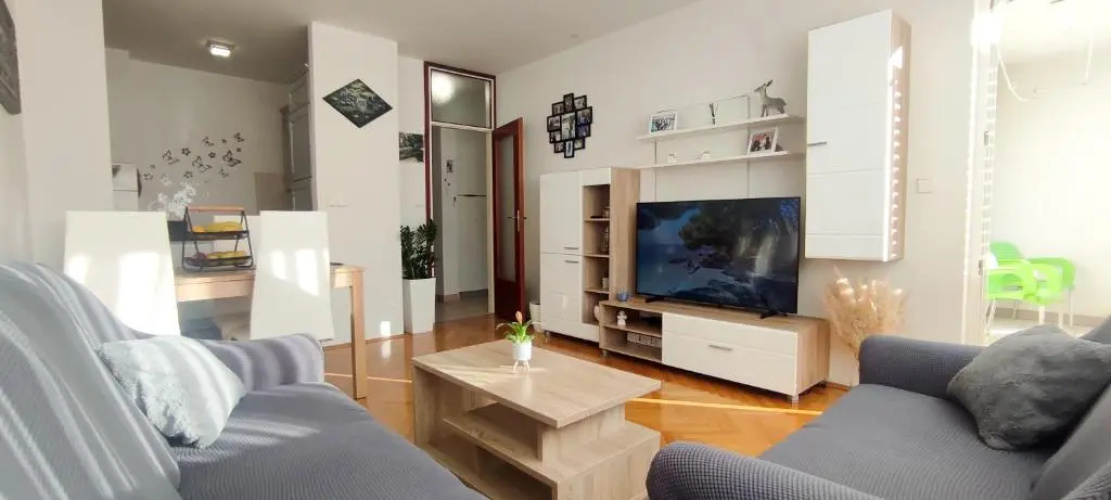 Nikolic Apartment