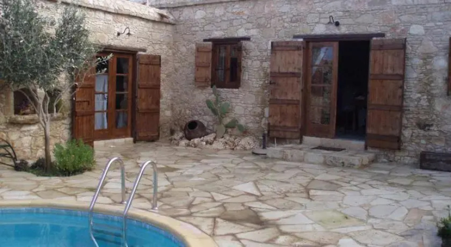 Kipseli Cottage