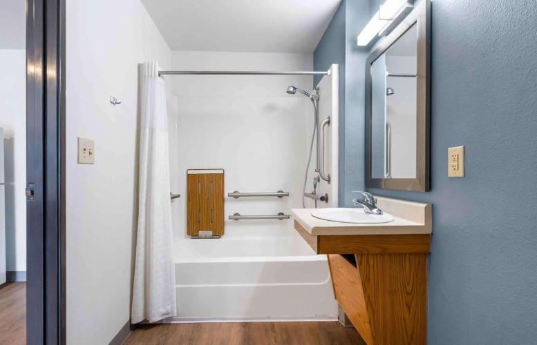 Extended Stay America Select Suites Lakeland photo 8