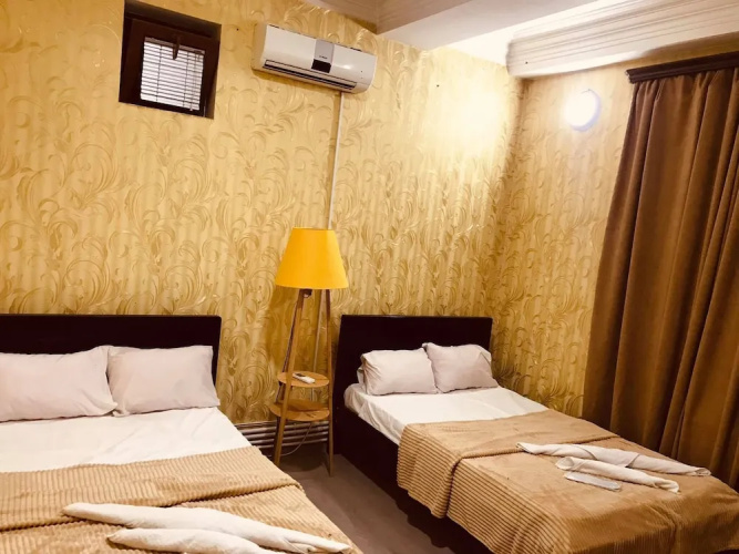Hotel Rostus