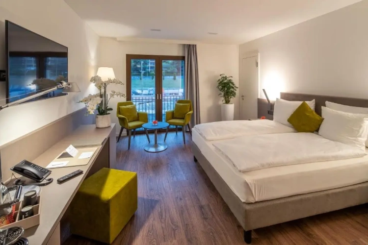 North Double room