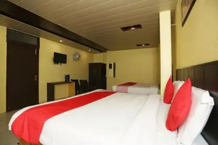 Green Cottage By OYO Rooms