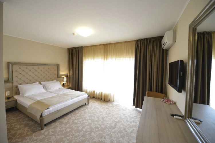 Hotel Meridian