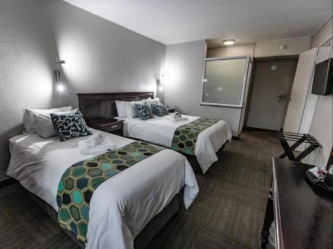 Hotel247