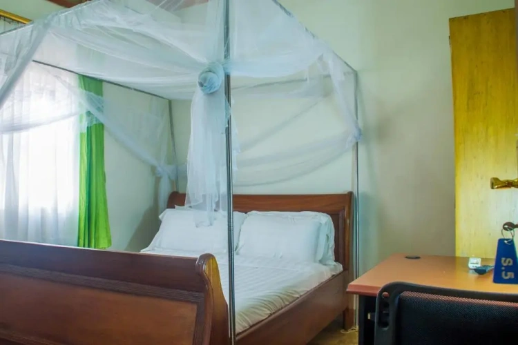 Deluxe Single room