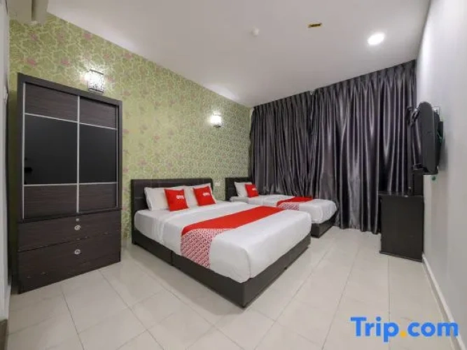 Superior Triple Suite