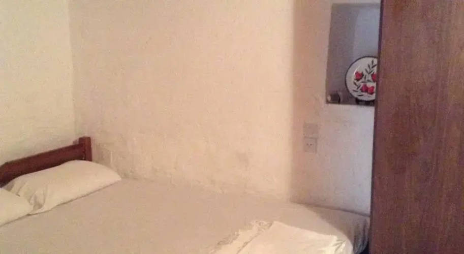 Kri-kri Rooms