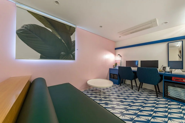 Jamsil Eppeuda Hotel
