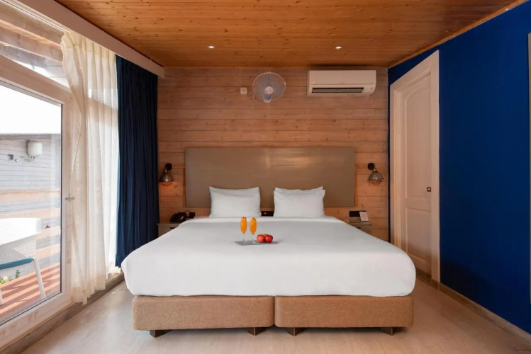Living Room Beach Resort