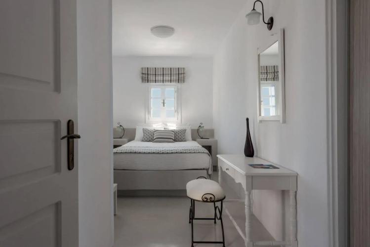Kamares Apartments