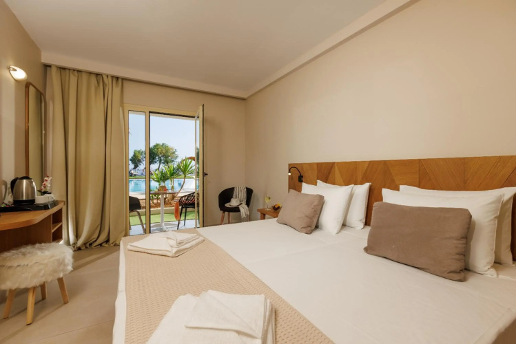 Malia Bay Beach Hotel & Bungalows
