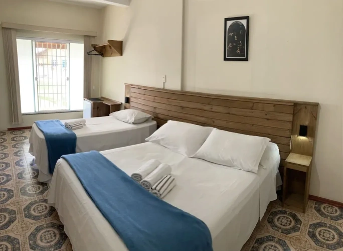 Deluxe Basement Suite