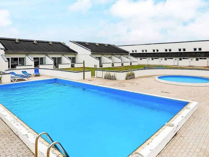 3 Bedrooms Deluxe Apartment