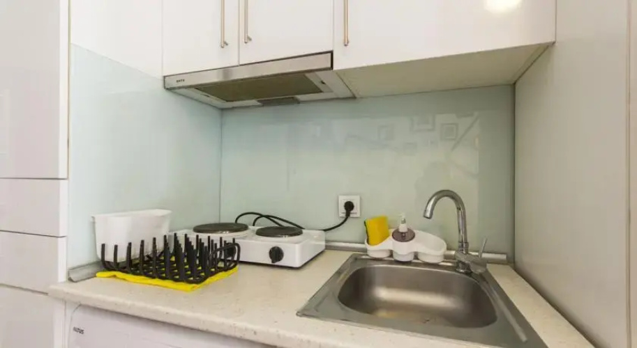 Athena Suites