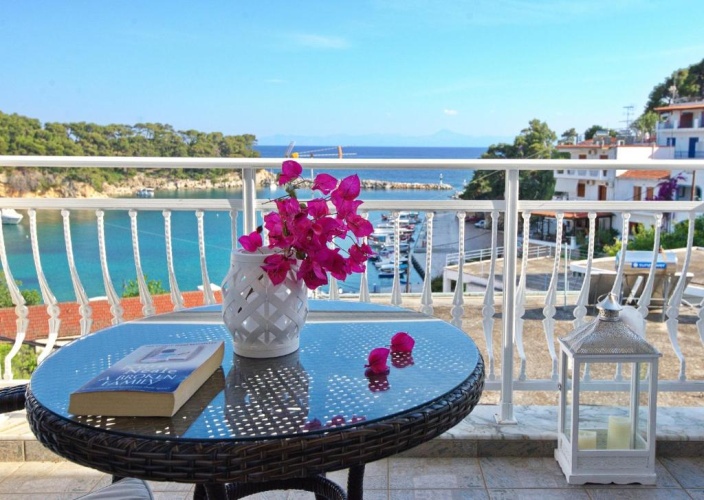 Standard Double room with garden view