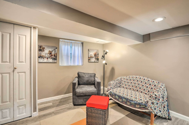 Garden-level Millburn Apt - Walk to Transit!