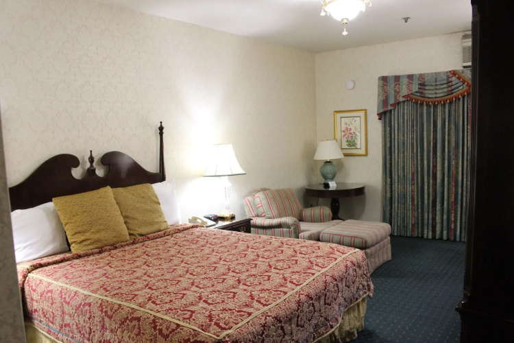 Carlyle Hotel