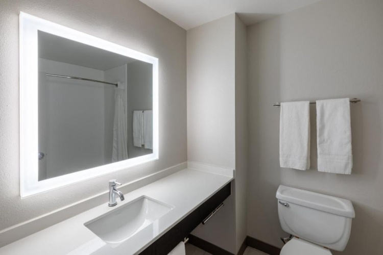 Quadruple Suite