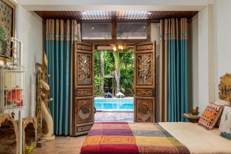 Standard Double room with pool view