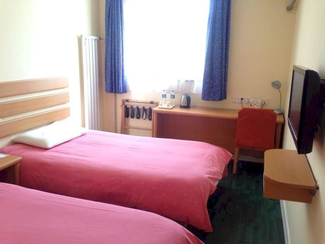 Home Inn Hotel