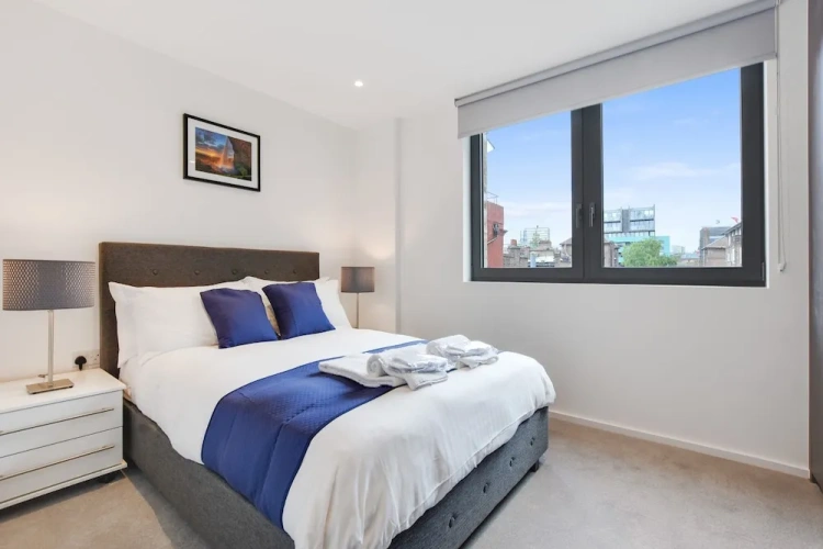 2 Bedrooms Deluxe Apartment