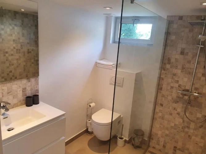 3 Bedrooms Chalet