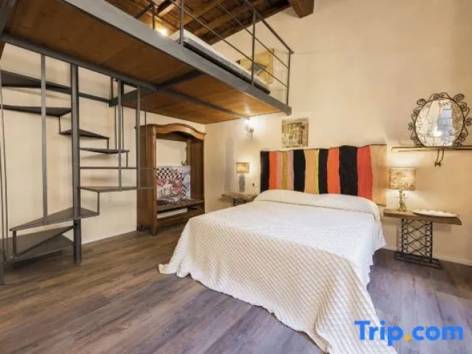 Triple Apartment