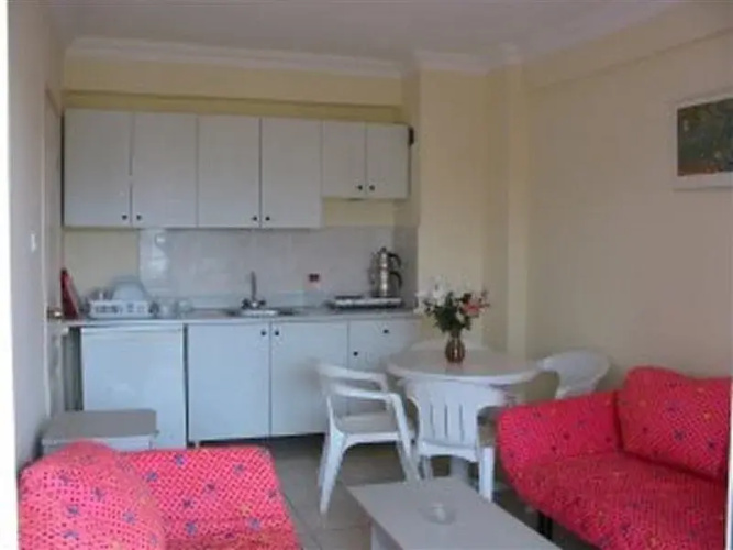 Club Aladdin Apartments
